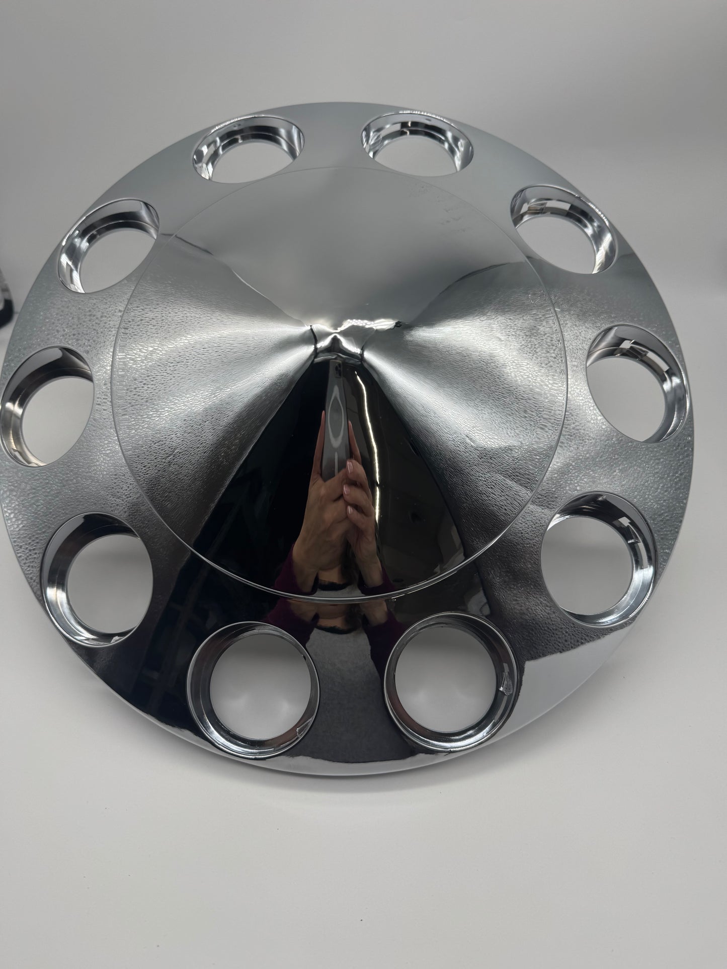 Front Pointed Axle Cover - 562.E1007F