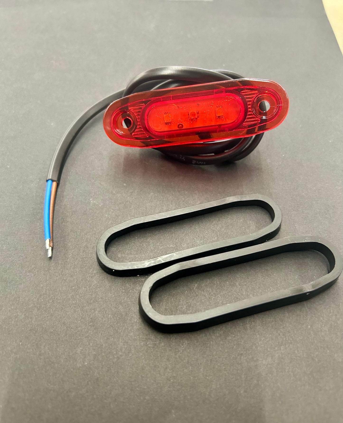 Side Marker Red -1407