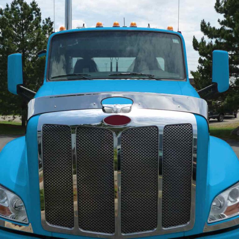 Hoodshield Bug Deflector For Peterbilt 579 2013+ - THOD-PET579
