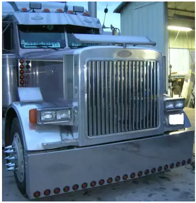 PETERBILT 379 Hood Grill W/17  Vertical Bars Long Hood  -  P-1057